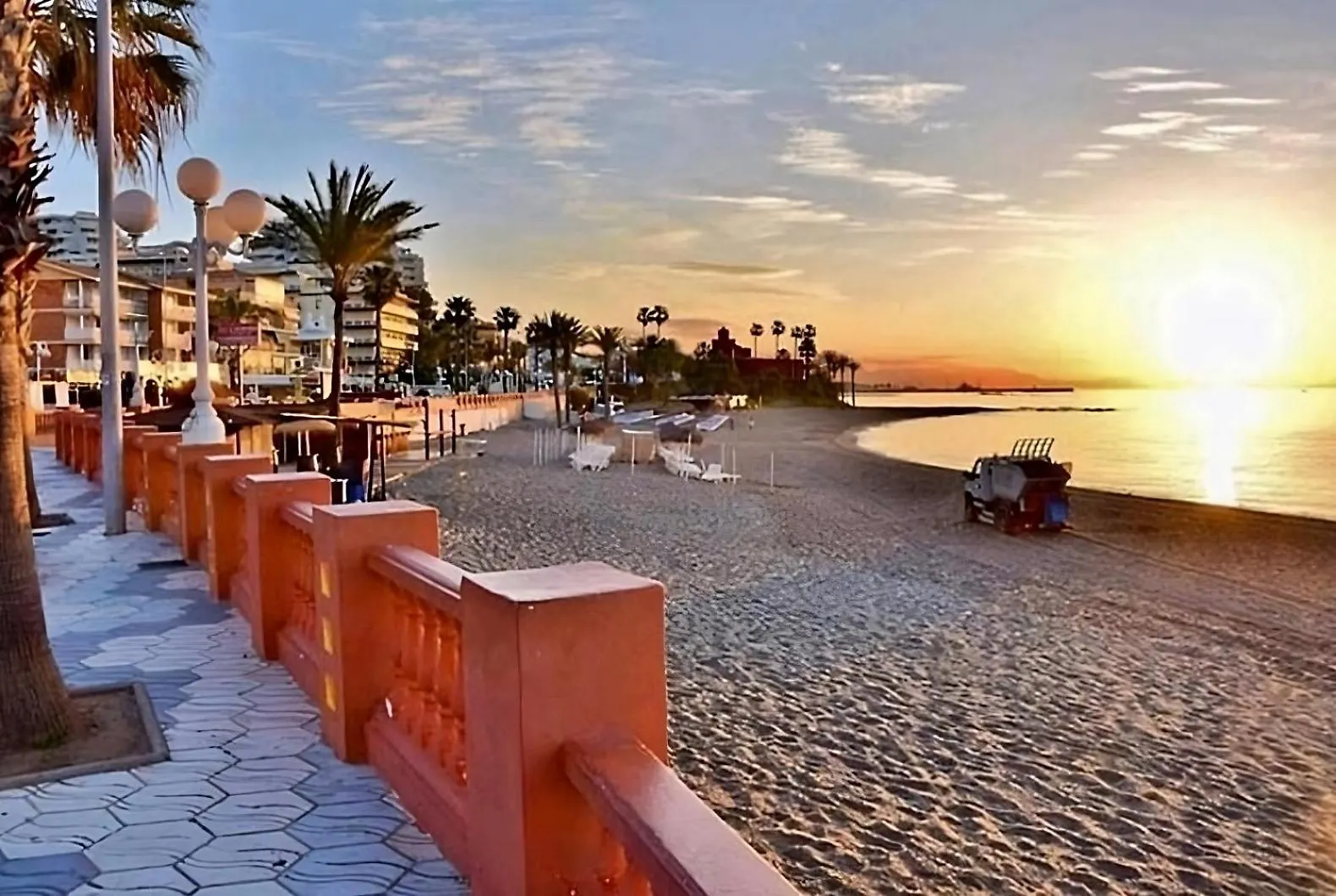 Apartment Jupiter. Moderno Estudio. Vistas Al Mar Y Montana Benalmadena